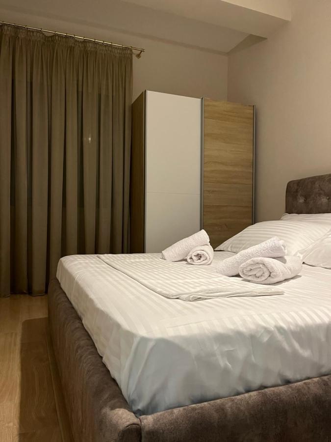 Lotus Apartments Vlore Ngoại thất bức ảnh