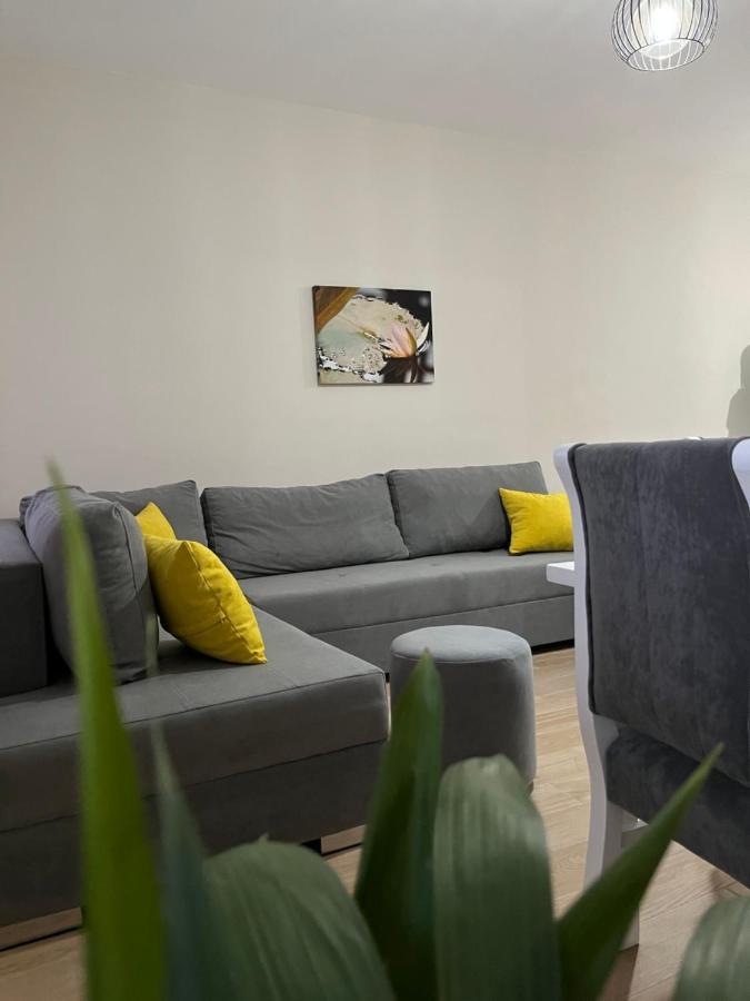 Lotus Apartments Vlore Ngoại thất bức ảnh