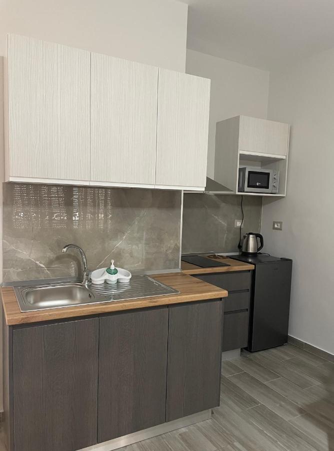 Lotus Apartments Vlore Ngoại thất bức ảnh