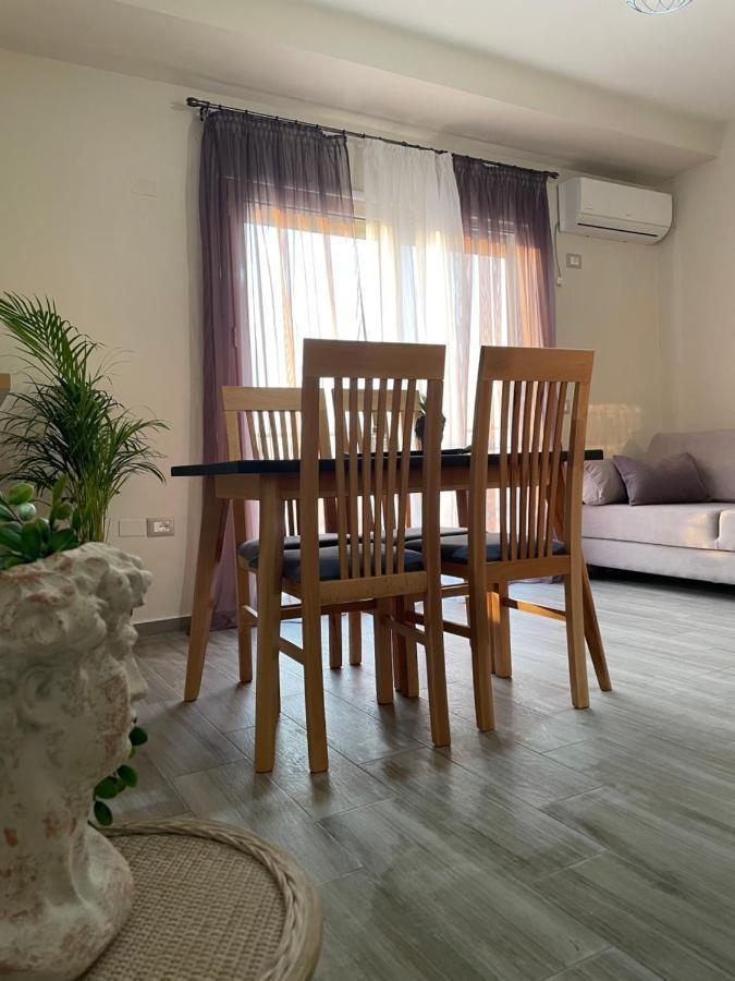 Lotus Apartments Vlore Ngoại thất bức ảnh