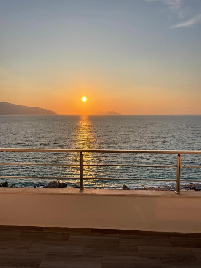 Lotus Apartments Vlore Ngoại thất bức ảnh