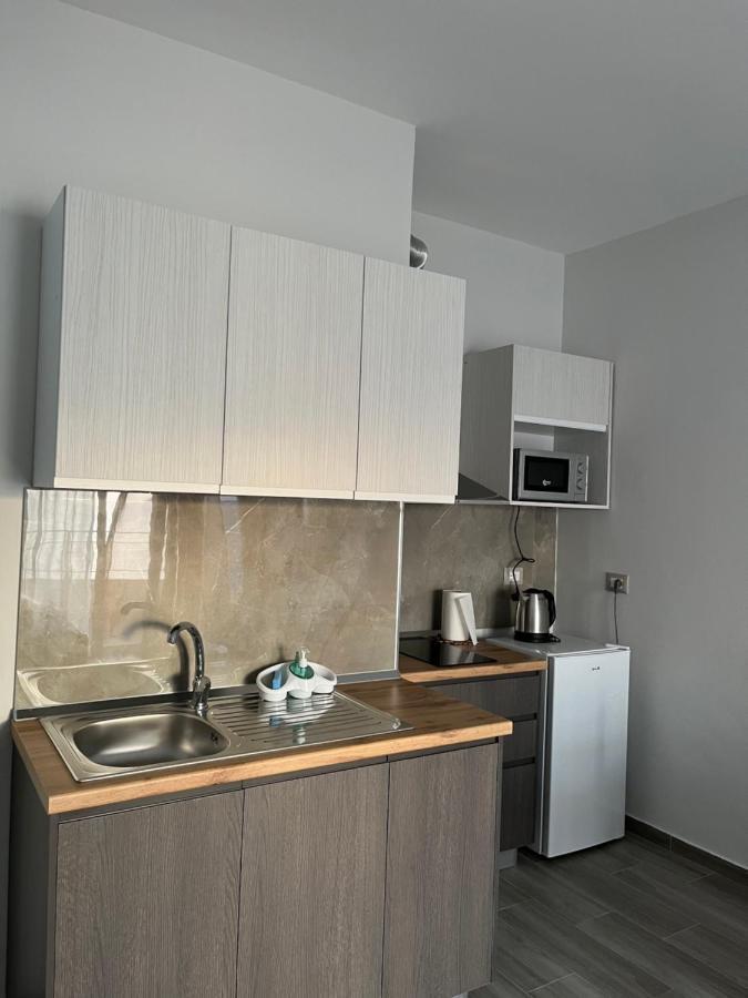 Lotus Apartments Vlore Ngoại thất bức ảnh